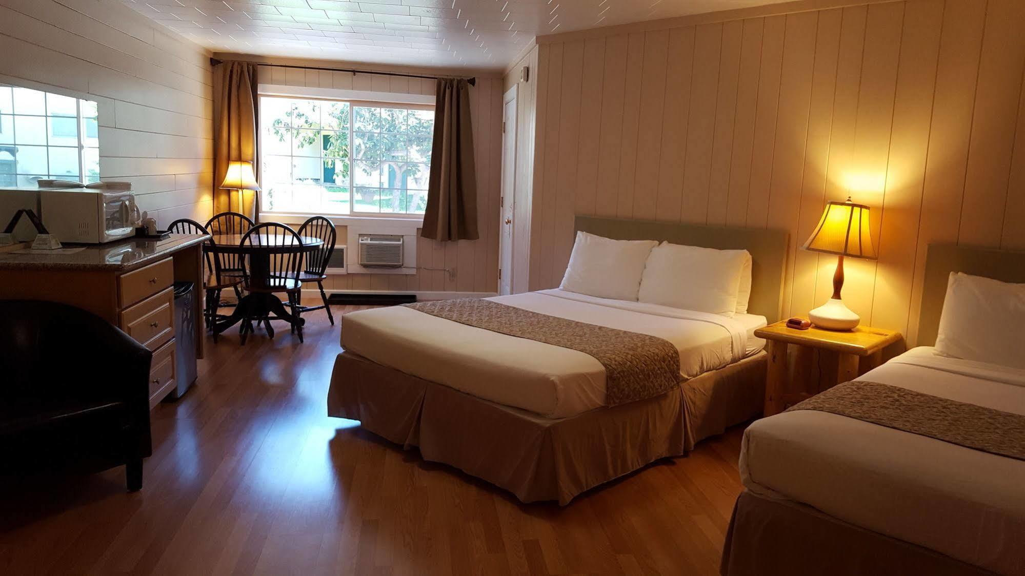 Mountain View Lodge - No Pets Allowed Packwood Extérieur photo